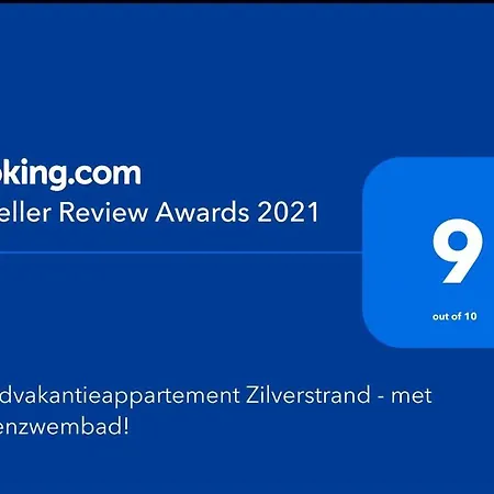 Strandvakantieappartement Zilverstrand - Met Binnenzwembad! Apartman