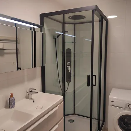 Strandvakantieappartement Zilverstrand - Met Binnenzwembad! *