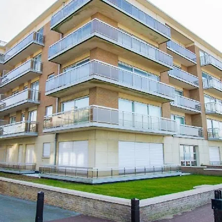 Strandvakantieappartement Zilverstrand - Met Binnenzwembad! * De Haan