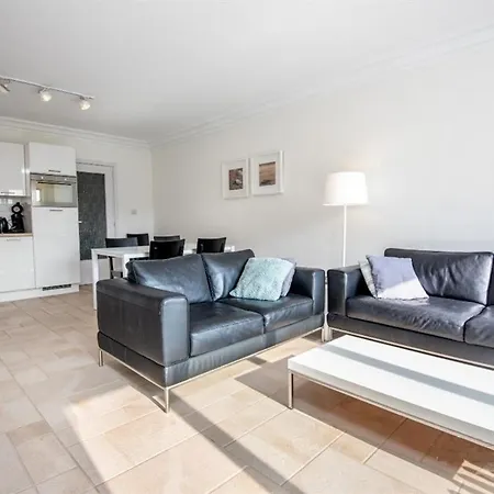 Strandvakantieappartement Zilverstrand - Met Binnenzwembad! * De Haan